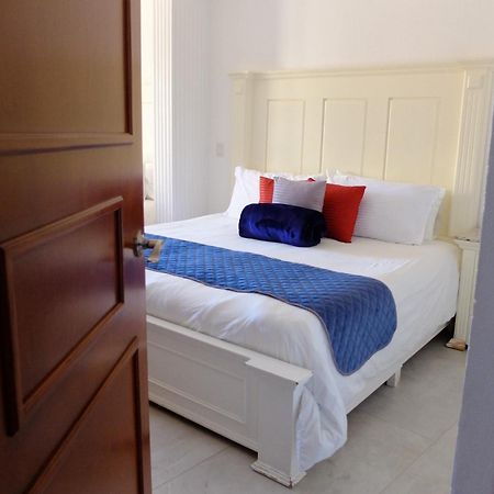 Hotel Estancia Real Tepatitlan de Morelos Exterior photo