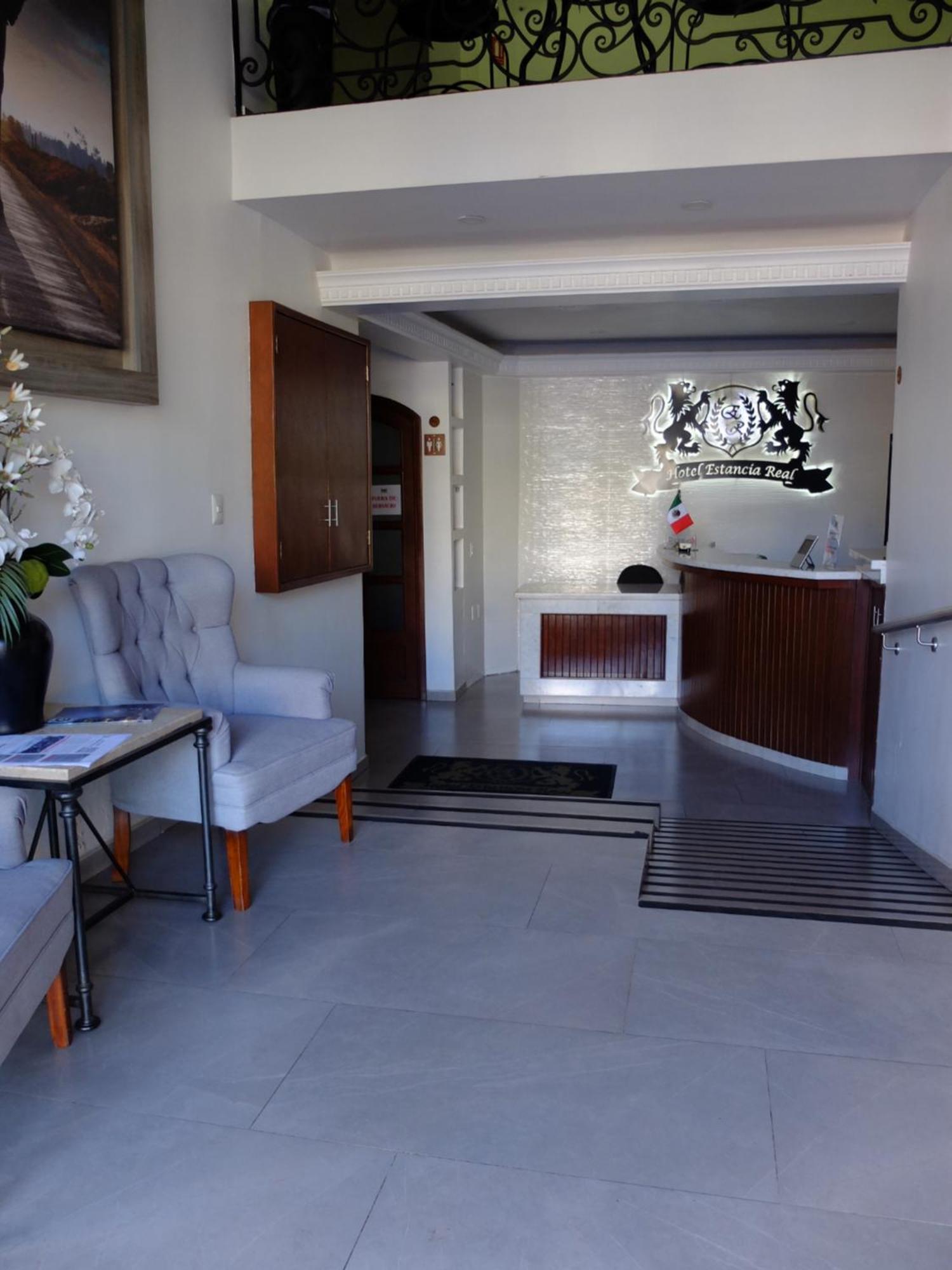 Hotel Estancia Real Tepatitlan de Morelos Exterior photo